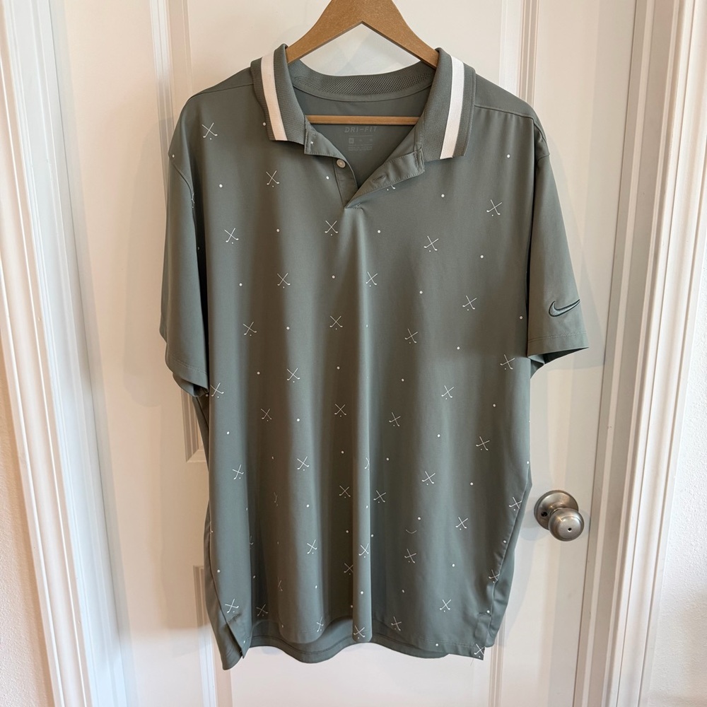Nike Golf Dri Fit Polo Shirt Mens XL Green Crossed Clubs Print Performance